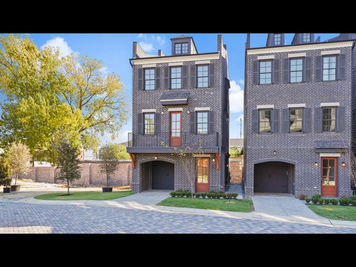 Memphis House: 694 Meditation Lane