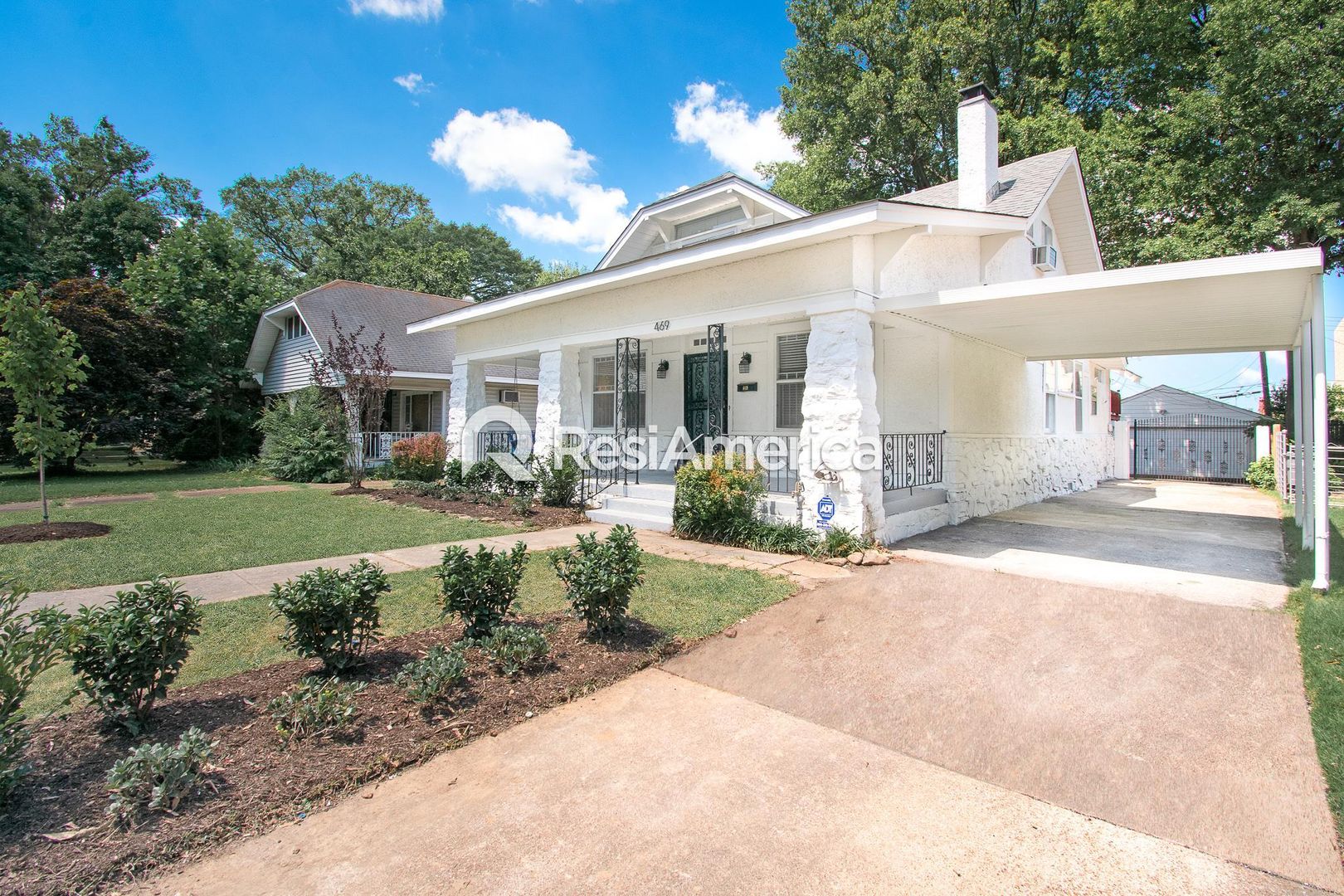 Memphis House: 469 Garland Street