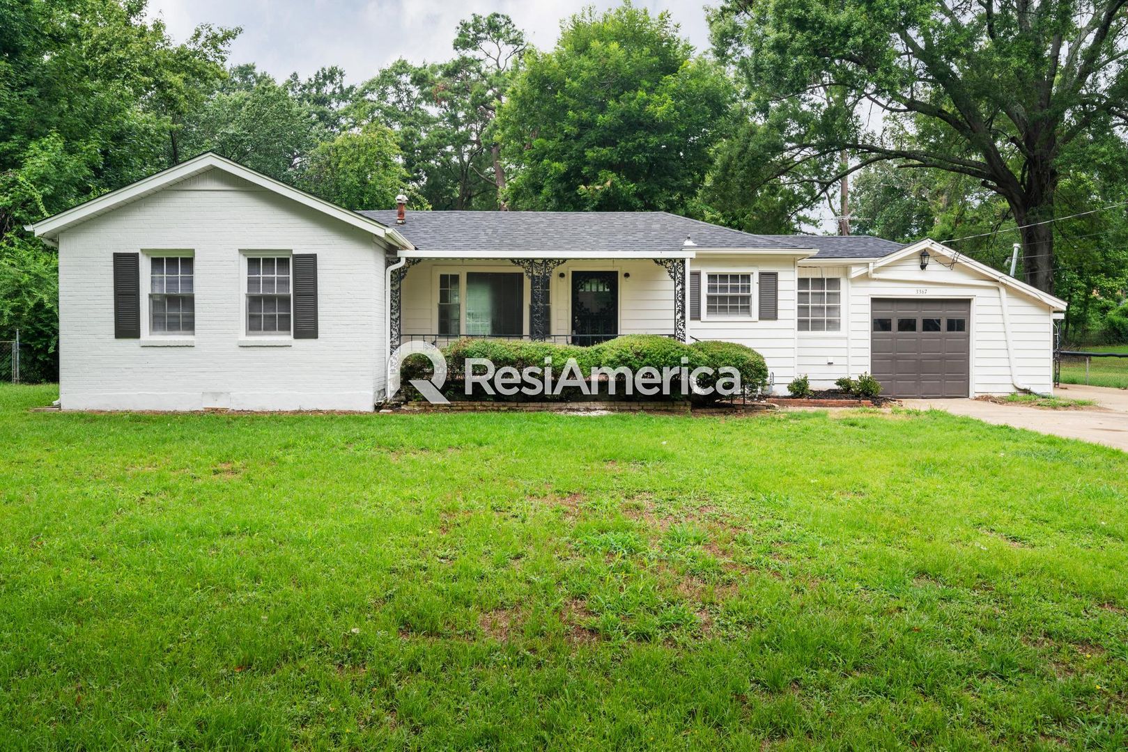 Memphis House: 3367 E Rosita Circle