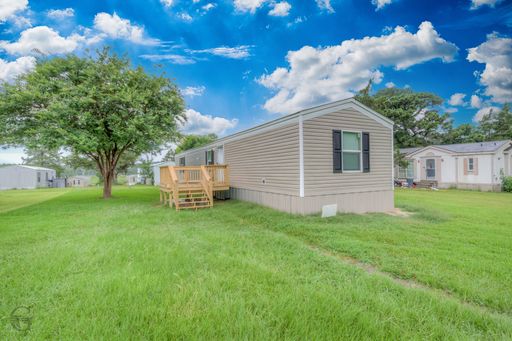 8059 Dixie Blanchard, 51 – photo 1
