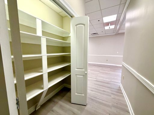 20 W. Washington St, Grand-403 – photo 1