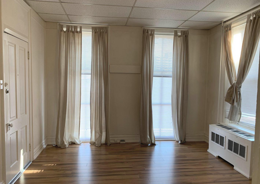 Freshly Renovated Studio! – photo 1