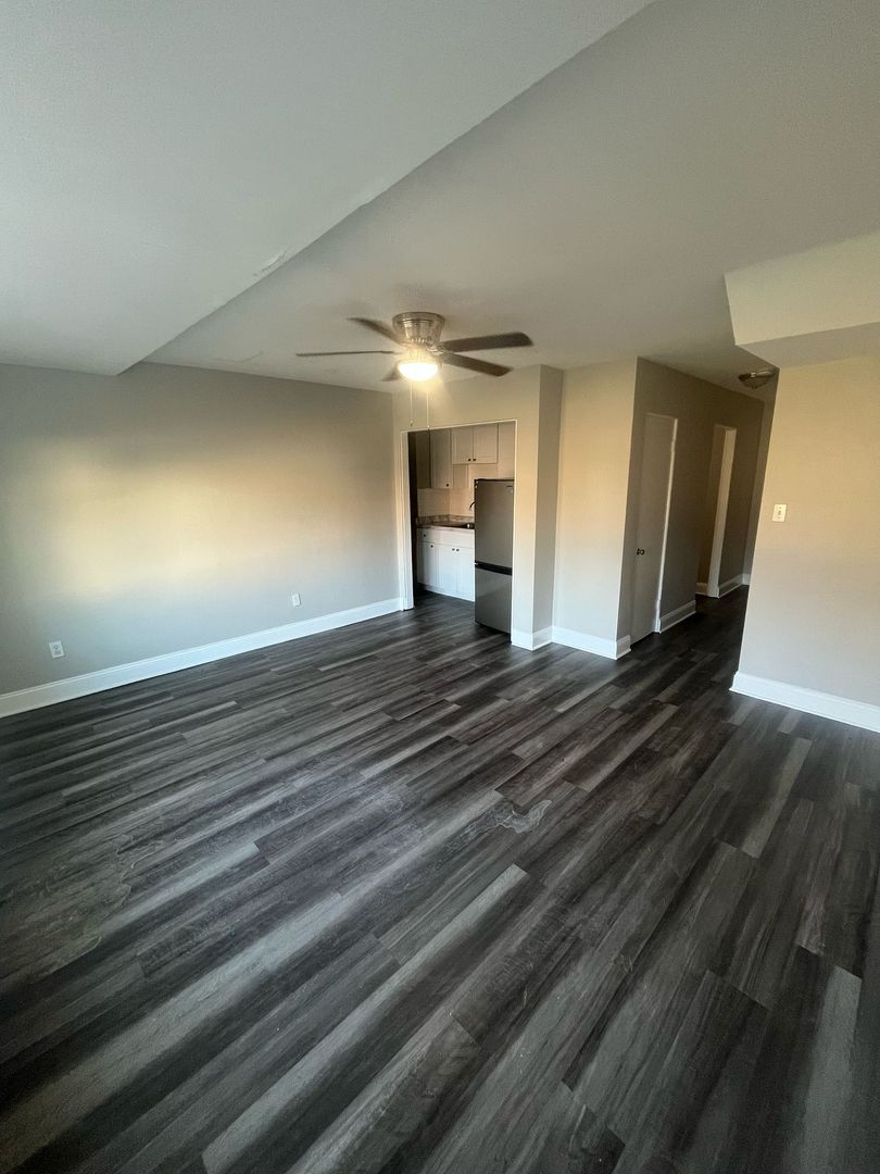 Hagerstown Apartment: 1306 - 1334 Potomac Ave