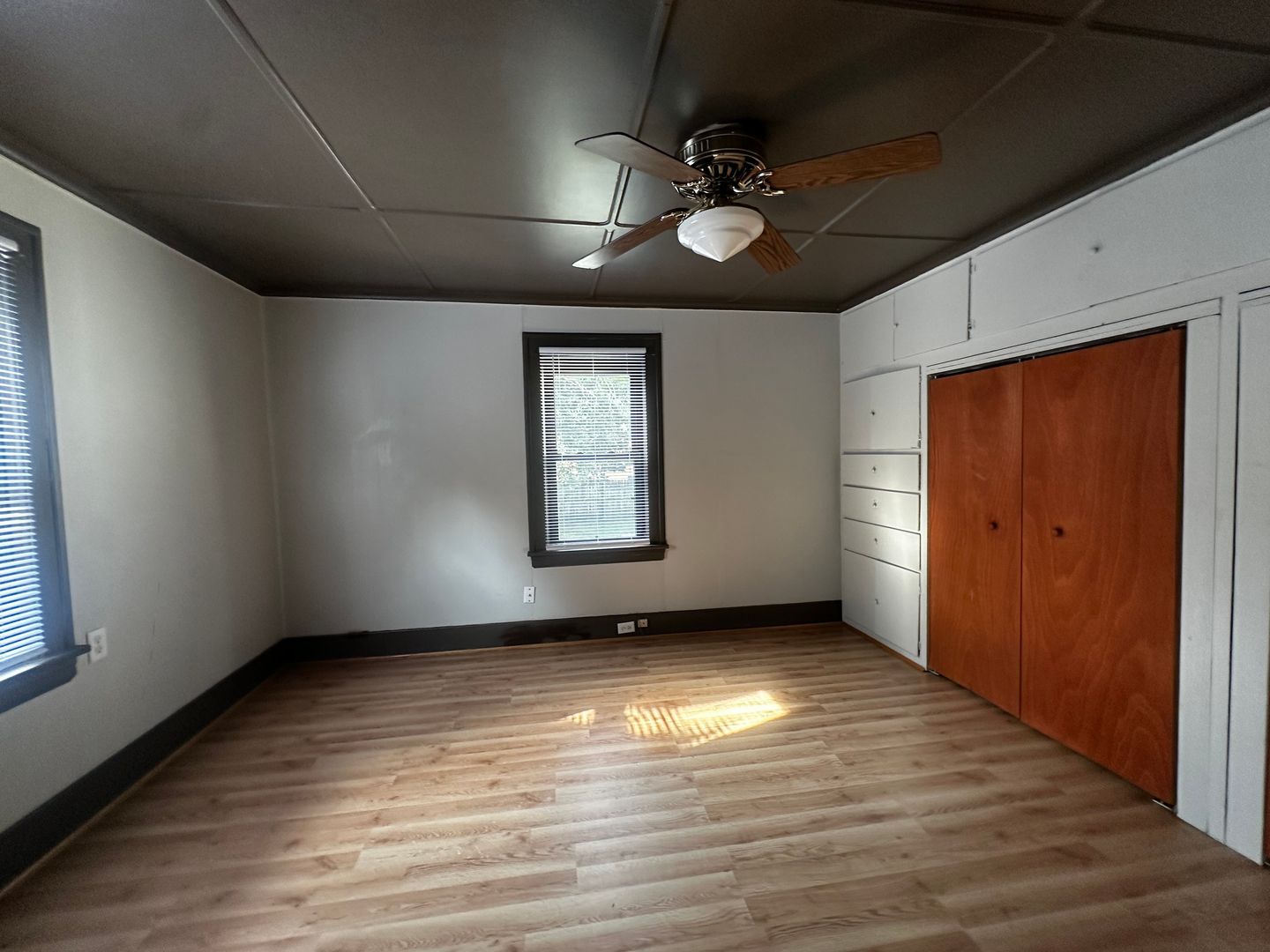 257 Fernwood Street 8 of 8