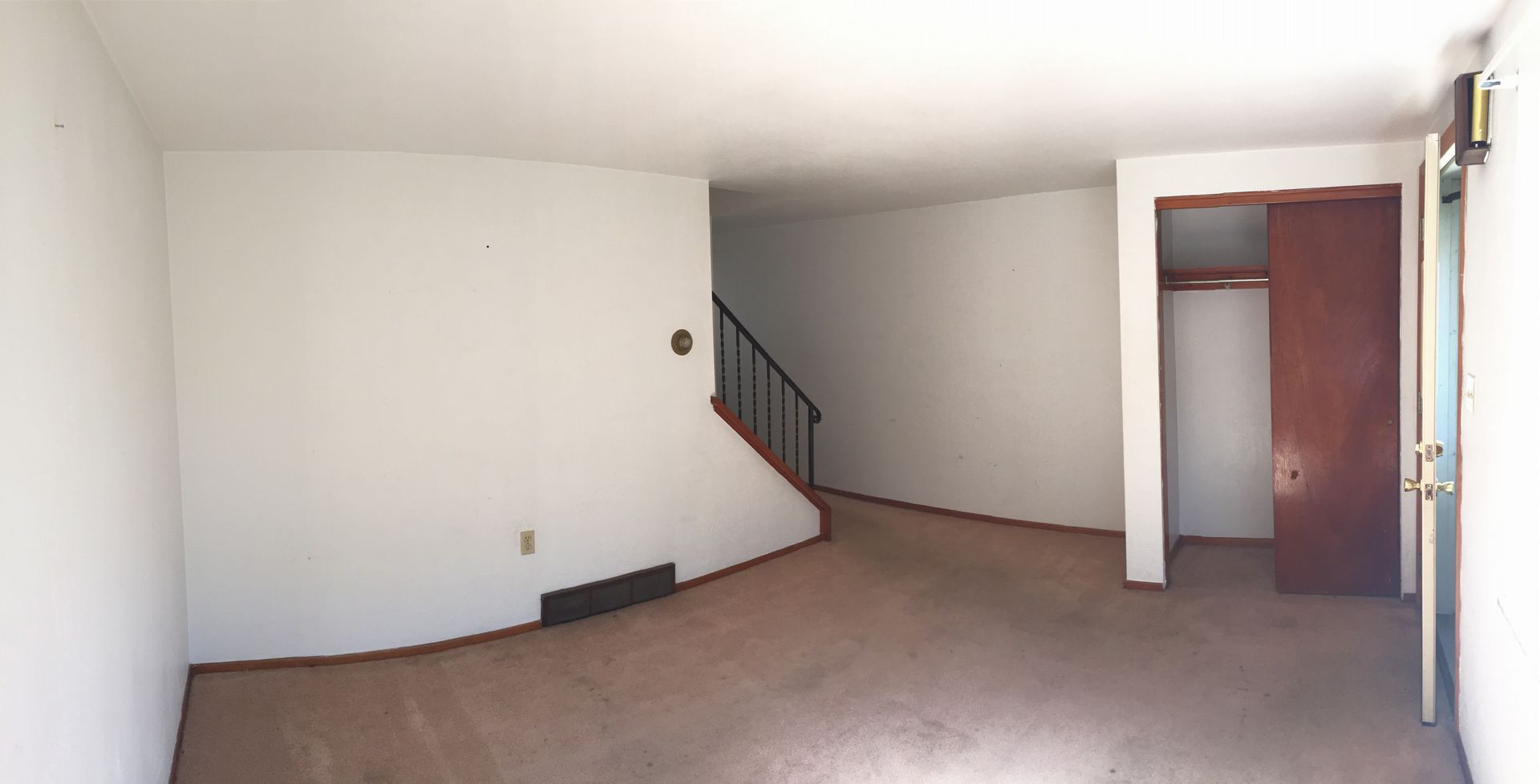 Pittsburgh House: 3 Pamela Drive