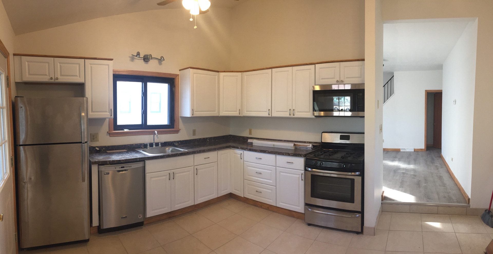 Pittsburgh Apartment: 1000 Evergreen Avenue