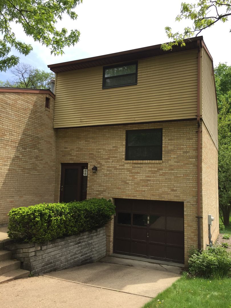 Pittsburgh House: 88 Locust Ridge Drive