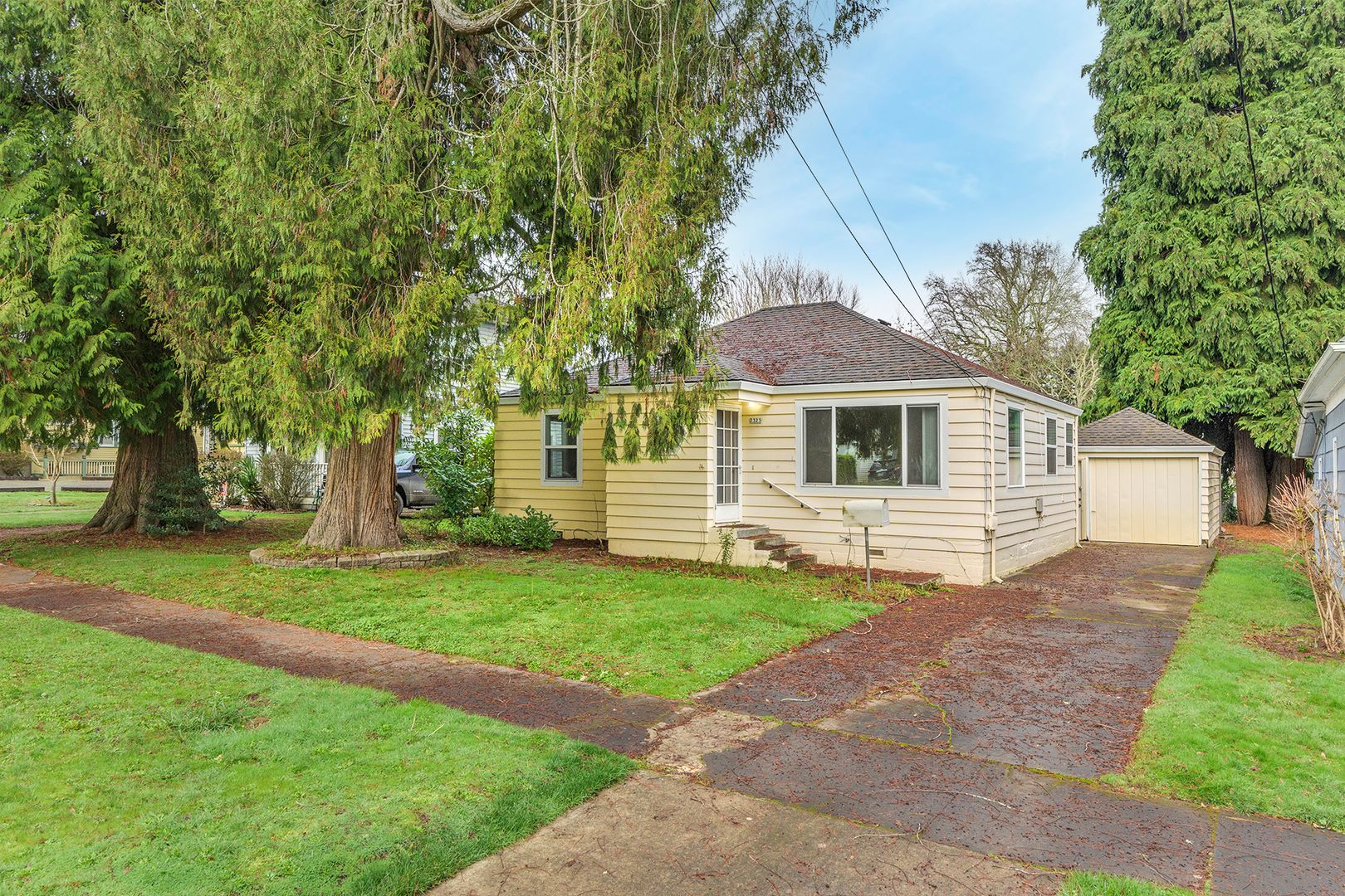 Forest Grove House: 2323 18th Avenue