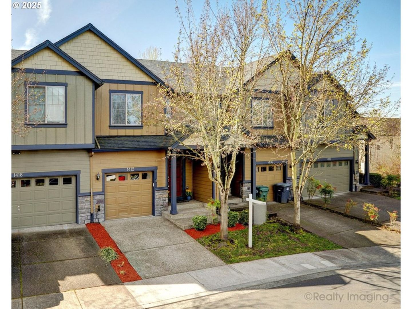 Hillsboro Townhome: 1412 NE Alexandria Place