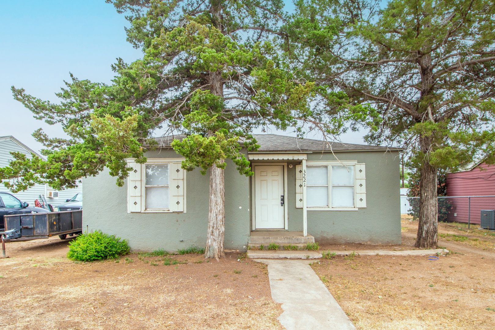 Lubbock House: 3221 Baylor Street