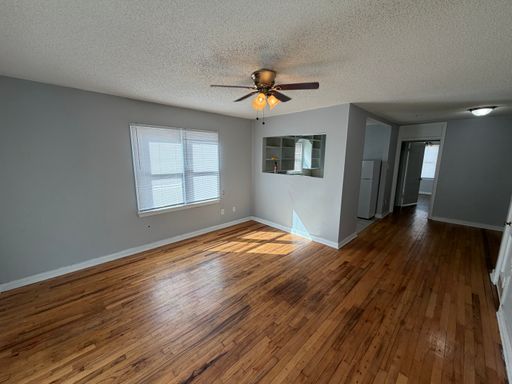 All Utilities Paid Major Appliances Included – photo 1