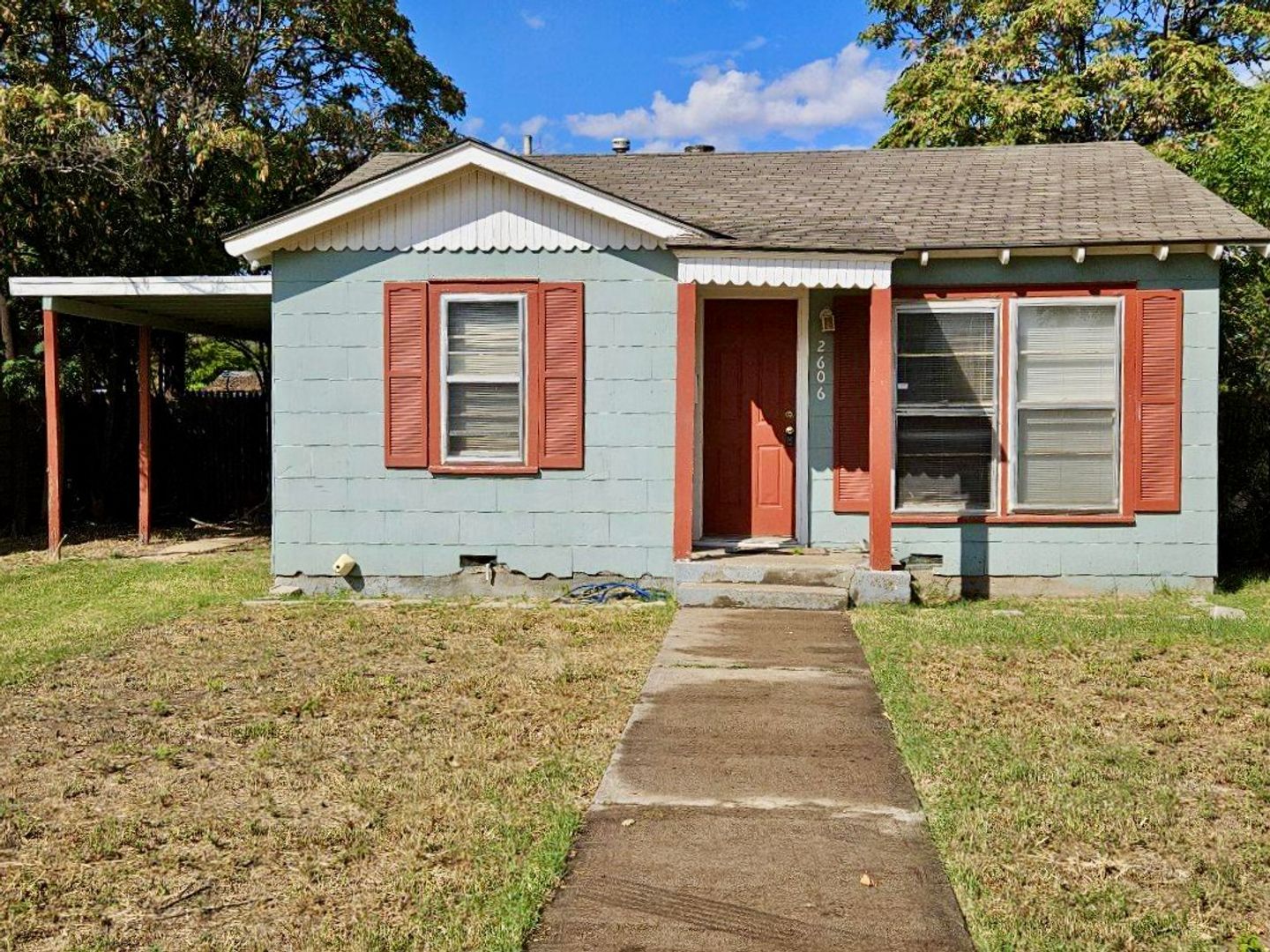 Lubbock House: 2606 39th Street