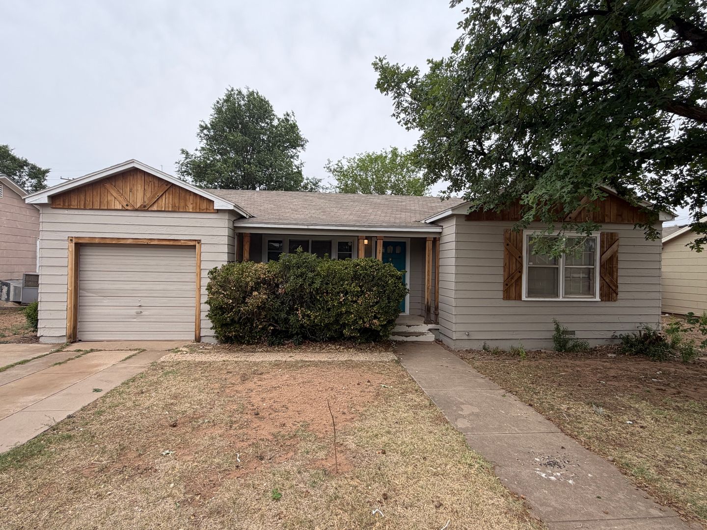 Lubbock House: 2408 35th Street