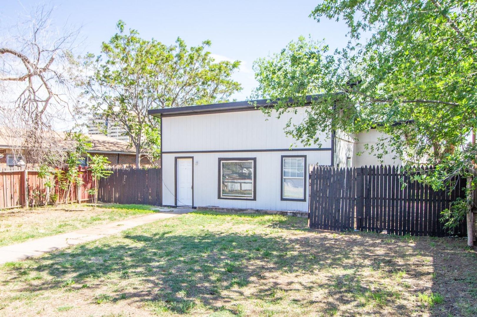 Lubbock House: 1719 25th Street