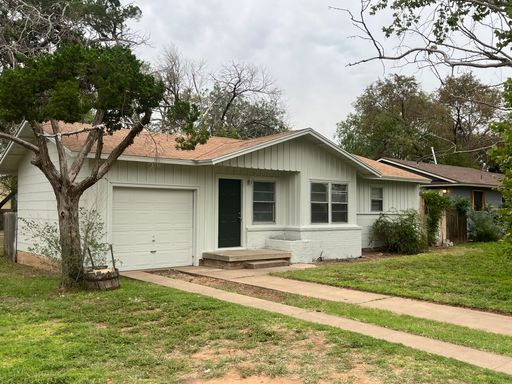 2 Bed 1 Bath Rental at 4601 Elgin Ave, Lubbock, TX – photo 1