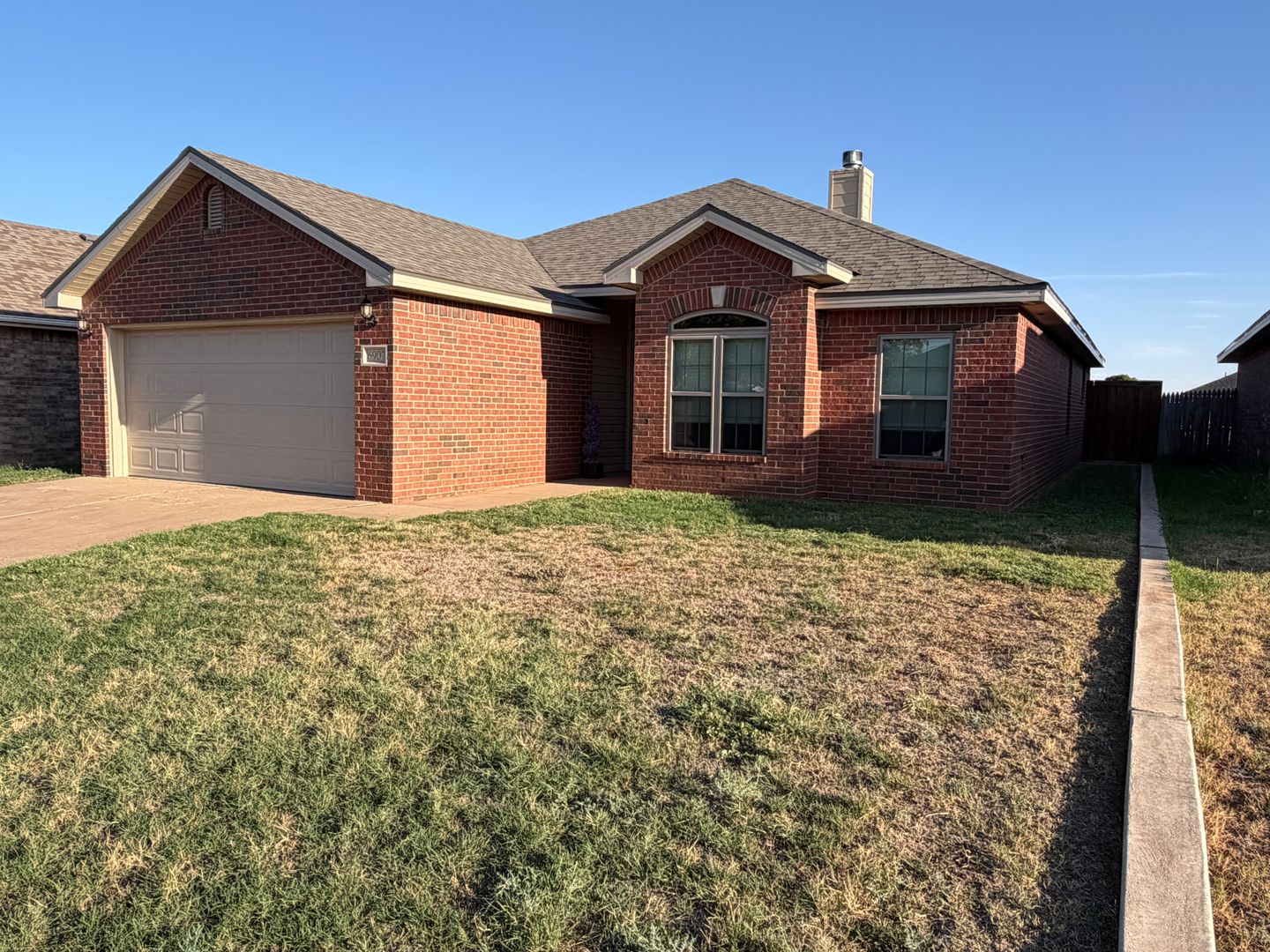 Lubbock House: 6907 94th Street