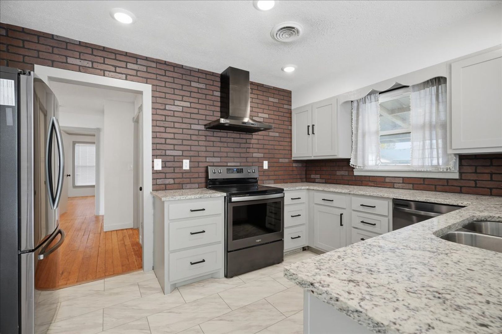 Idalou House: 1011 Walnut Street