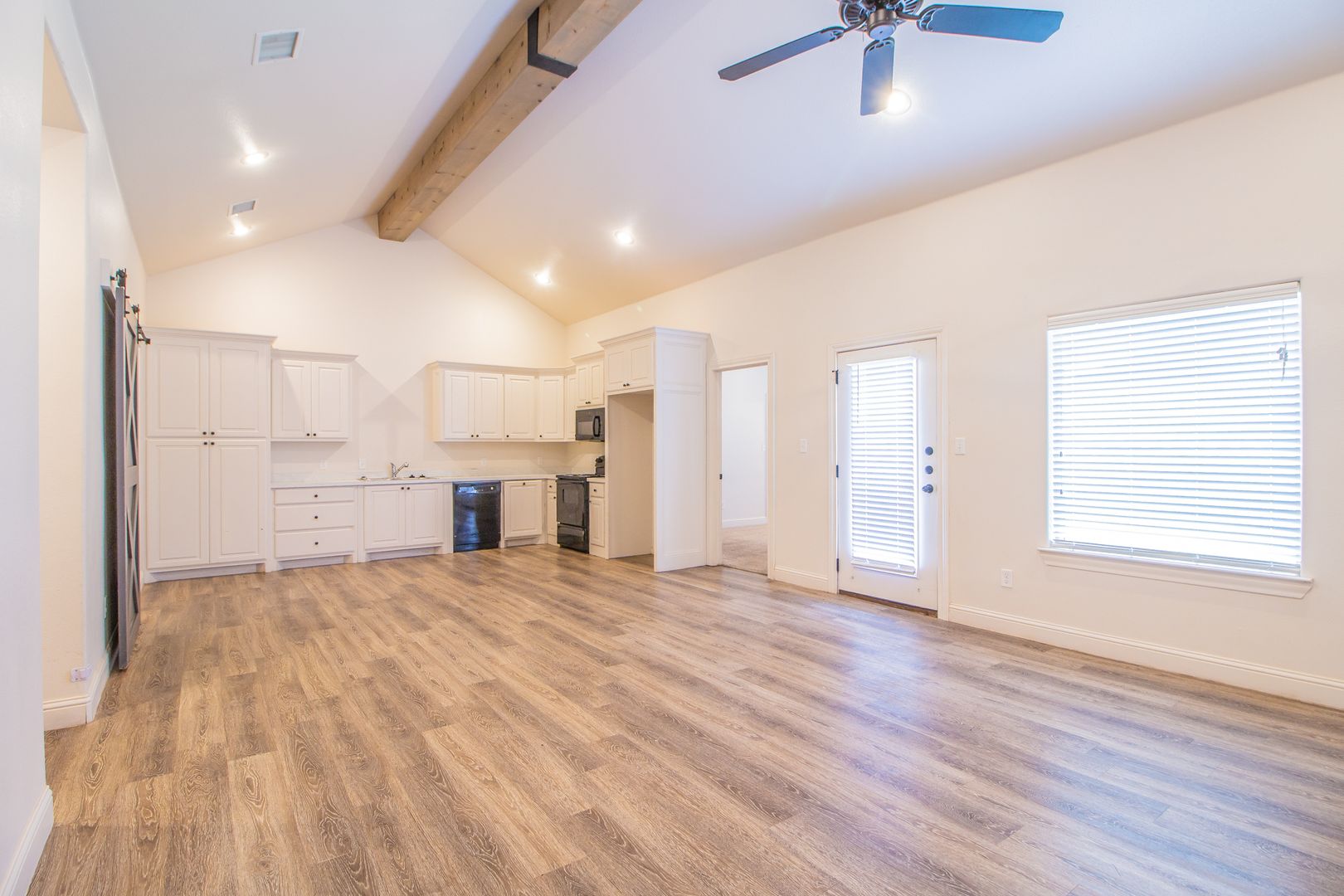 Lubbock Apartment: 2511 111th Street