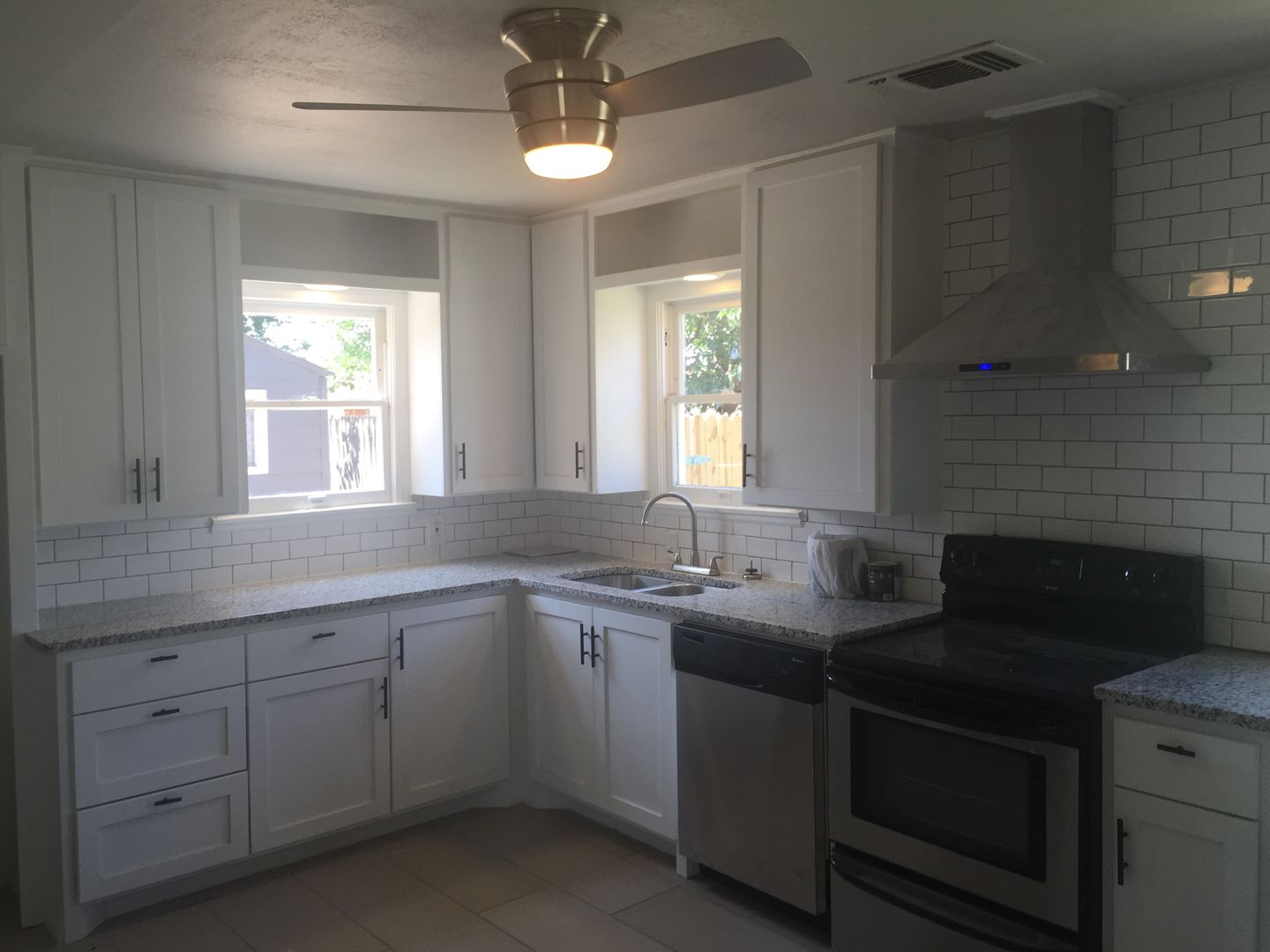 Lubbock Apartment: 2805 33rd St