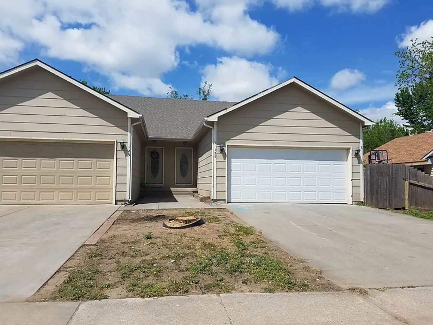 Wichita House: 125 N Florence St