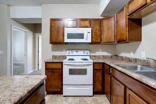 2 Bed 1 Bath Rental at 3414 E Central - 311, Wichita, KS – photo 1