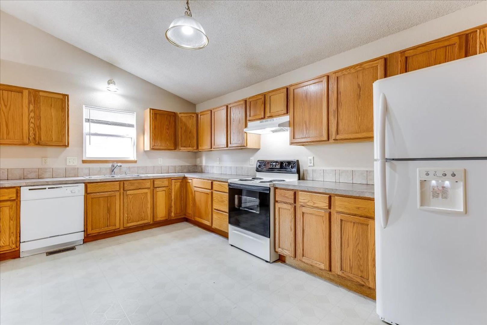 Wichita House: 123 N Florence St