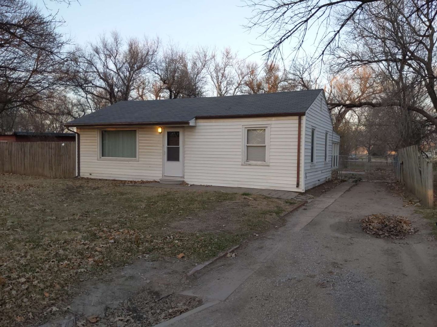 Wichita House: 4316 Bartlow