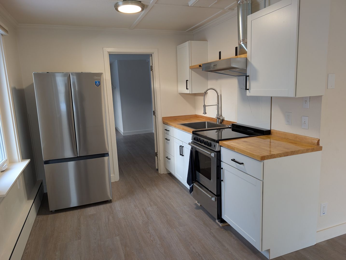 Anchorage Apartment: 419 L St.