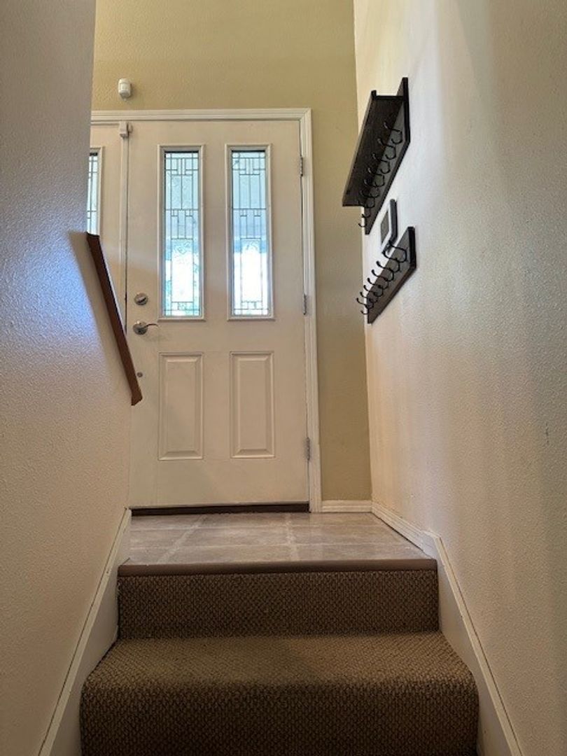 Anchorage House: 7421 Tyone Court