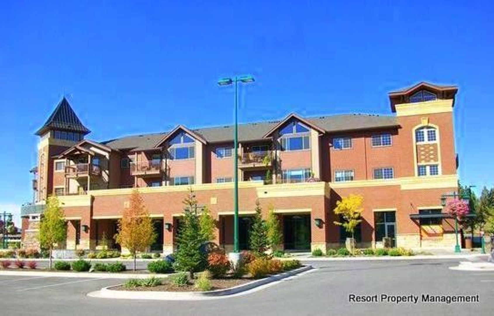 Coeur d' Alene House: 2050 Main St #204