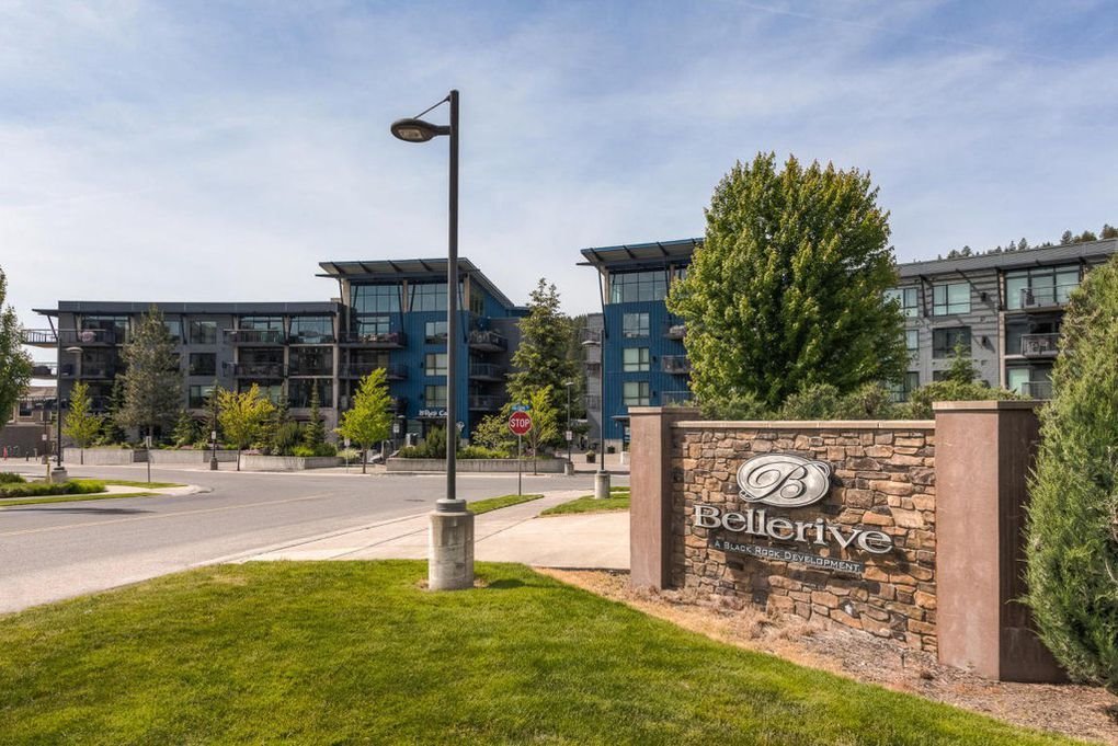 Coeur d' Alene Condo: 1950 Bellerive #402