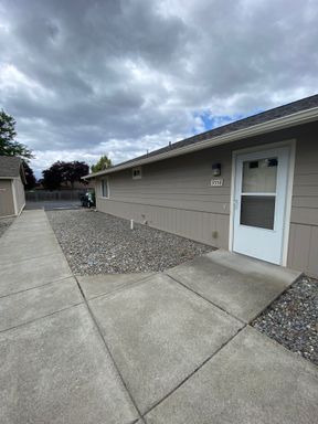 Canfield Court Condo (APP#170)