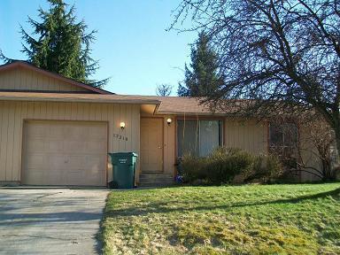 Post Falls Apartment: 12200,12210 W Parkway Dr