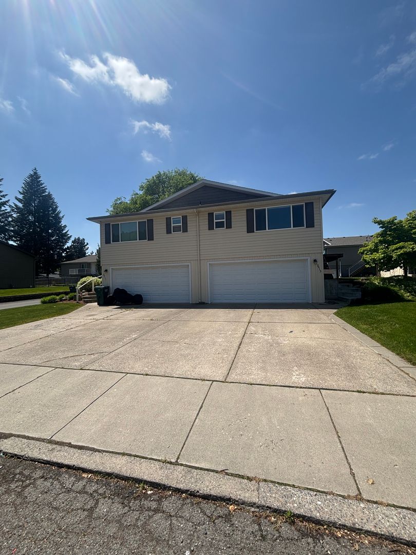 Coeur d' Alene House: 2415 N. 13th St