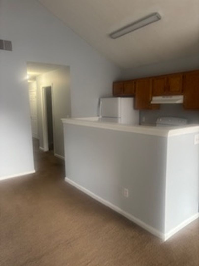 Louisville House: 331N 25th St