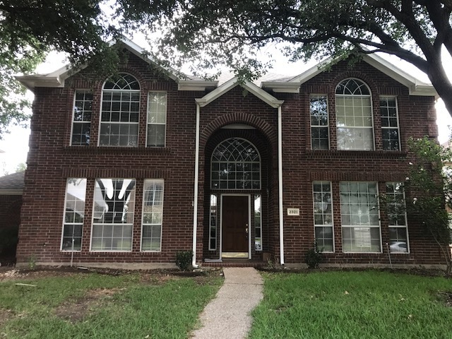 Plano House: 2321 Flanders Ln