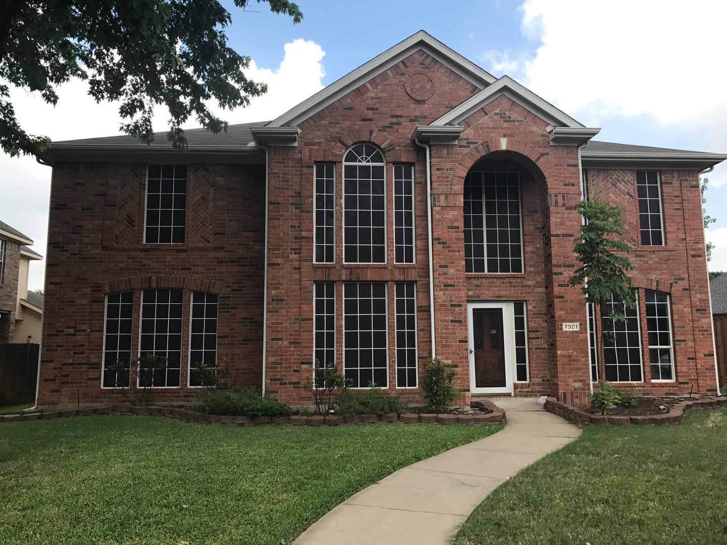 Plano House: 7901 Constitution Drive