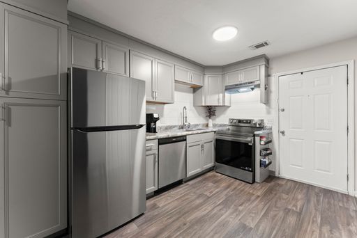 2 BR in Cumming - 1/2 off 1st months rent!! 21c – photo 1