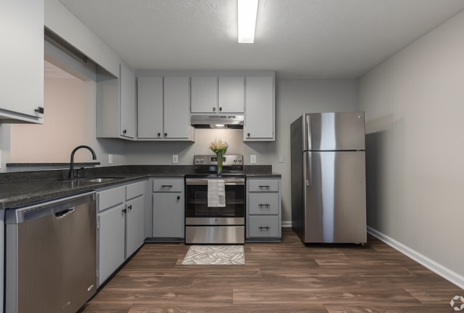 Winder Apartment: 124 2nd Street