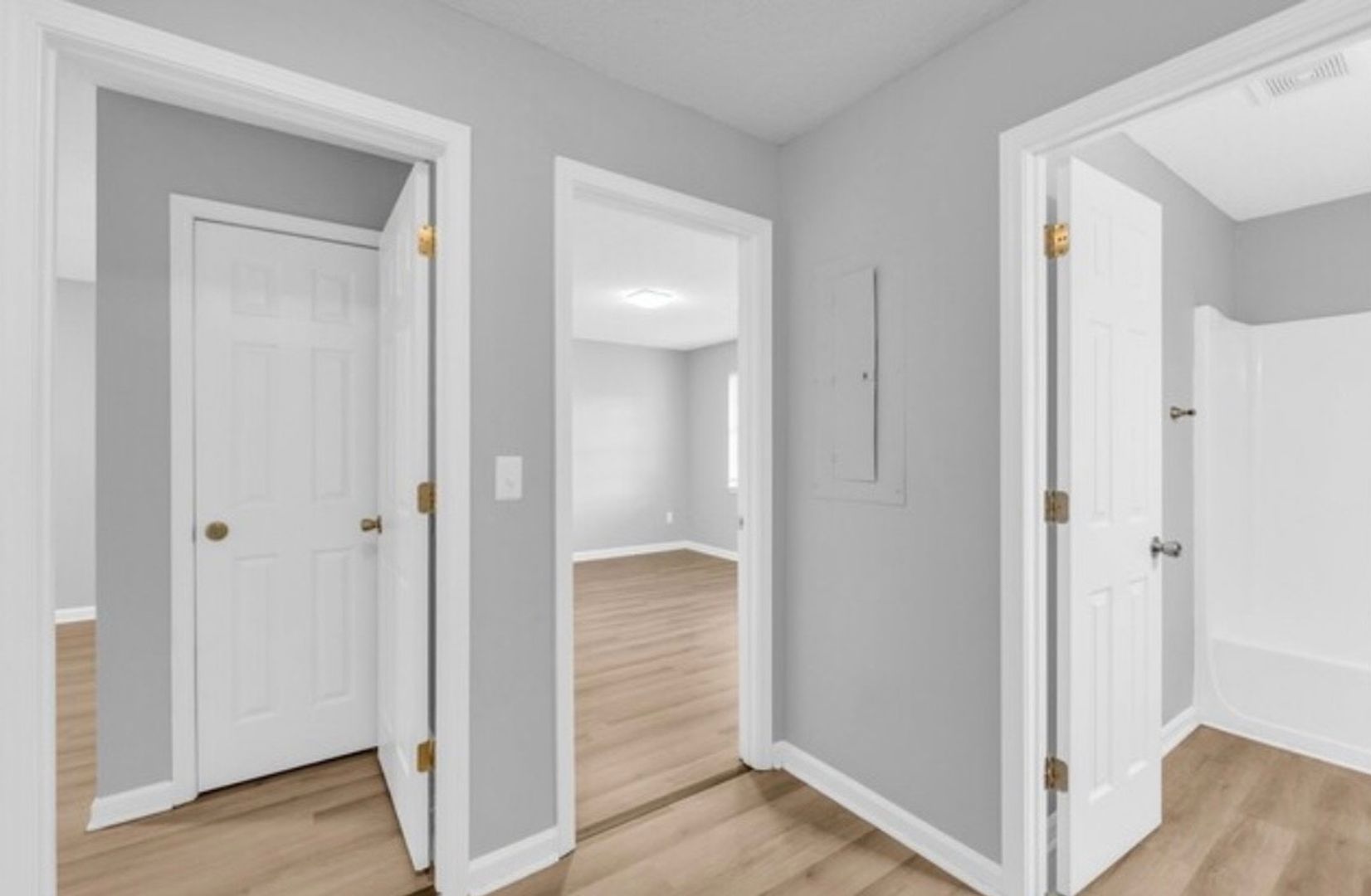 Athens Apartment: 115 Berlin Street