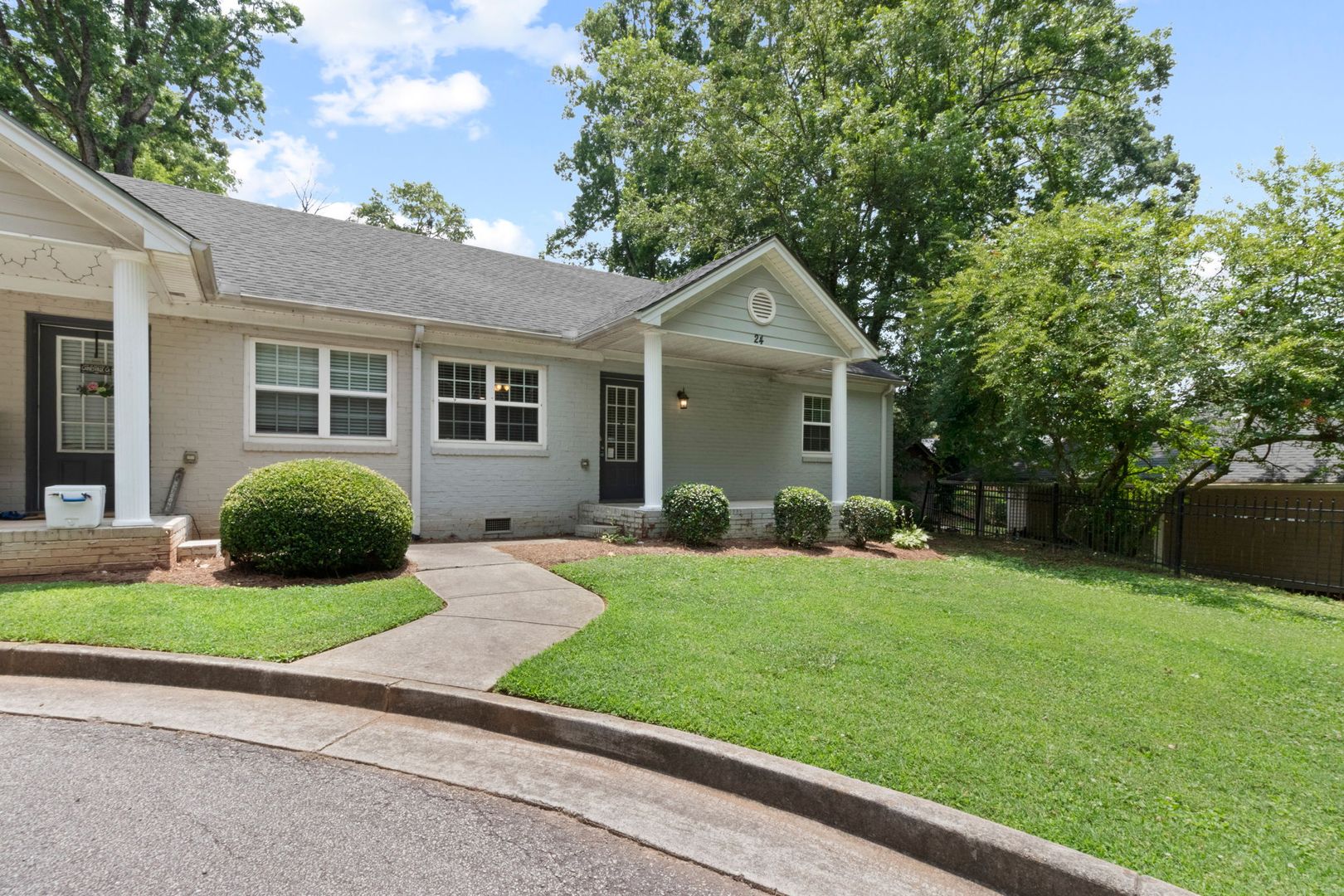 Gainesville Apartment: 565 North Avenue