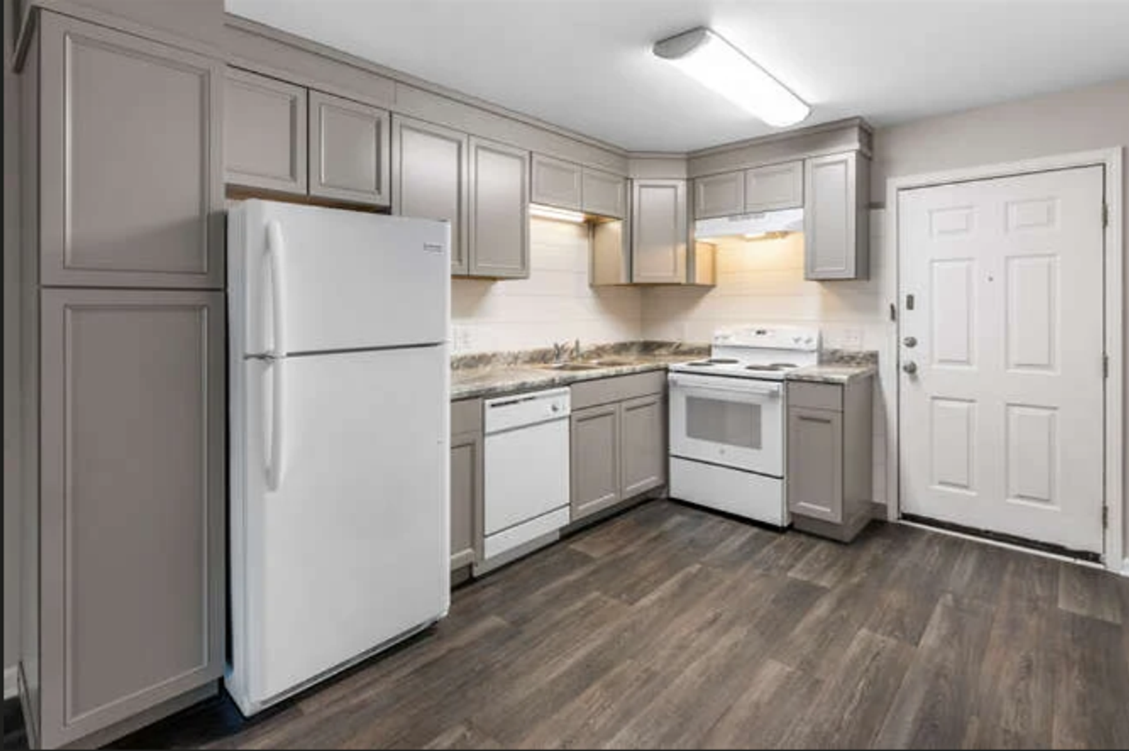 Cumming Apartment: 1400 Pilgrim Mill Road