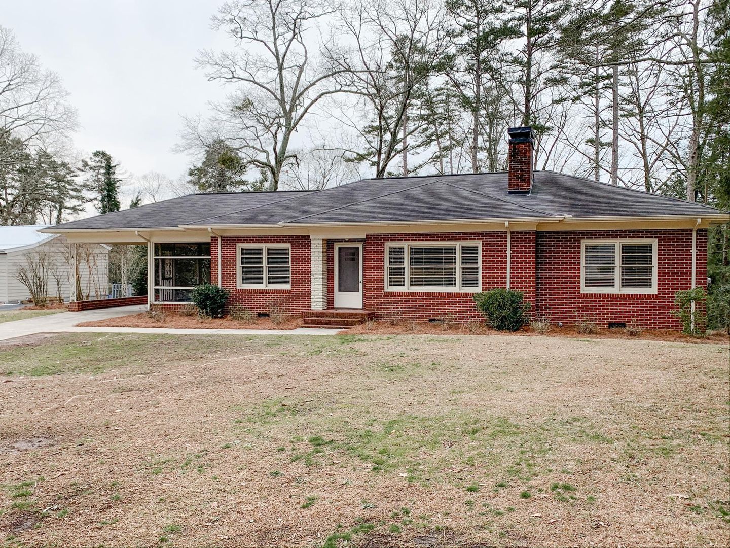 Gainesville House: 1683 Woodlawn Ave