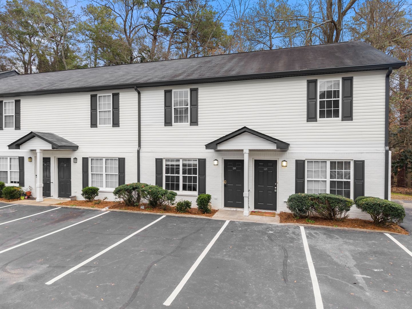 Winder Apartment: 124 2nd Street