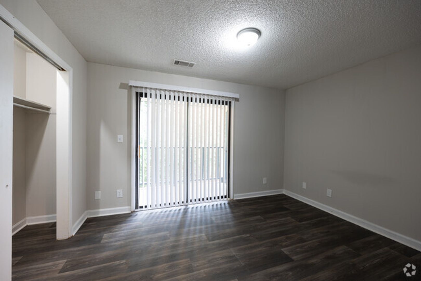 Pinebrook Place 6 of 8