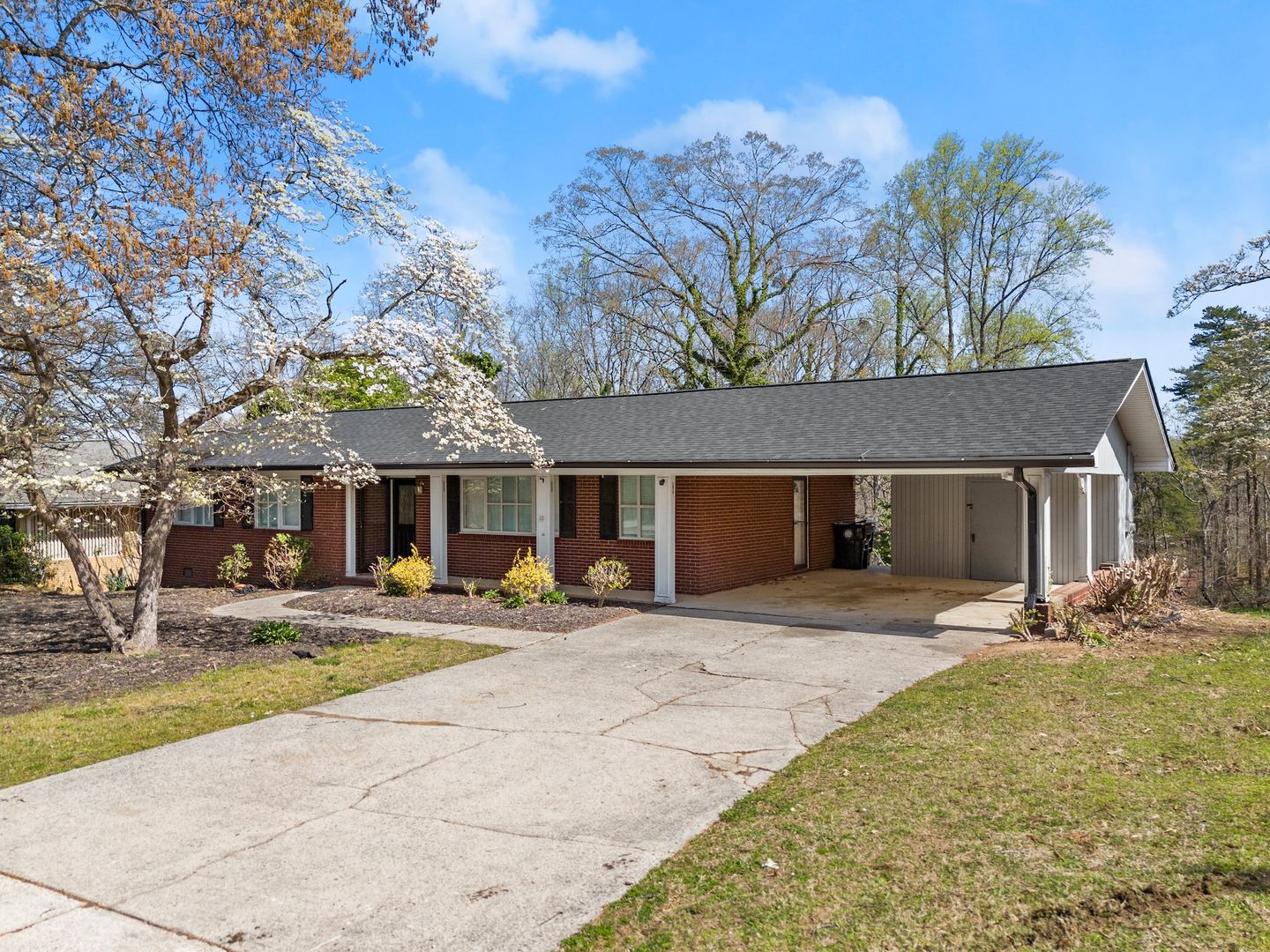 Gainesville House: 2176 Riverside Drive
