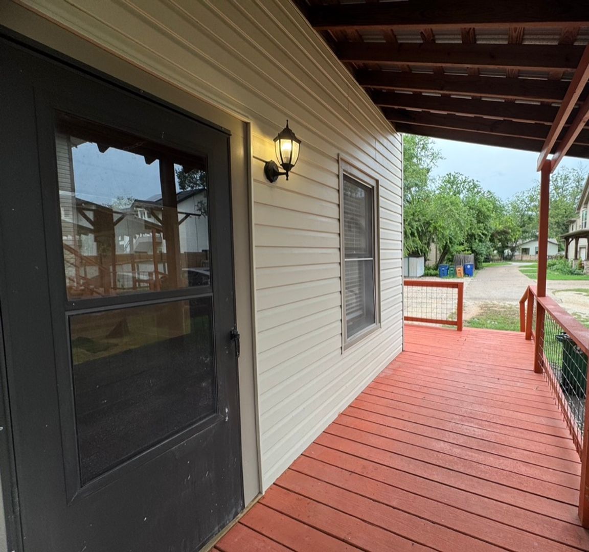 Austin Apartment: 805 E. 47th