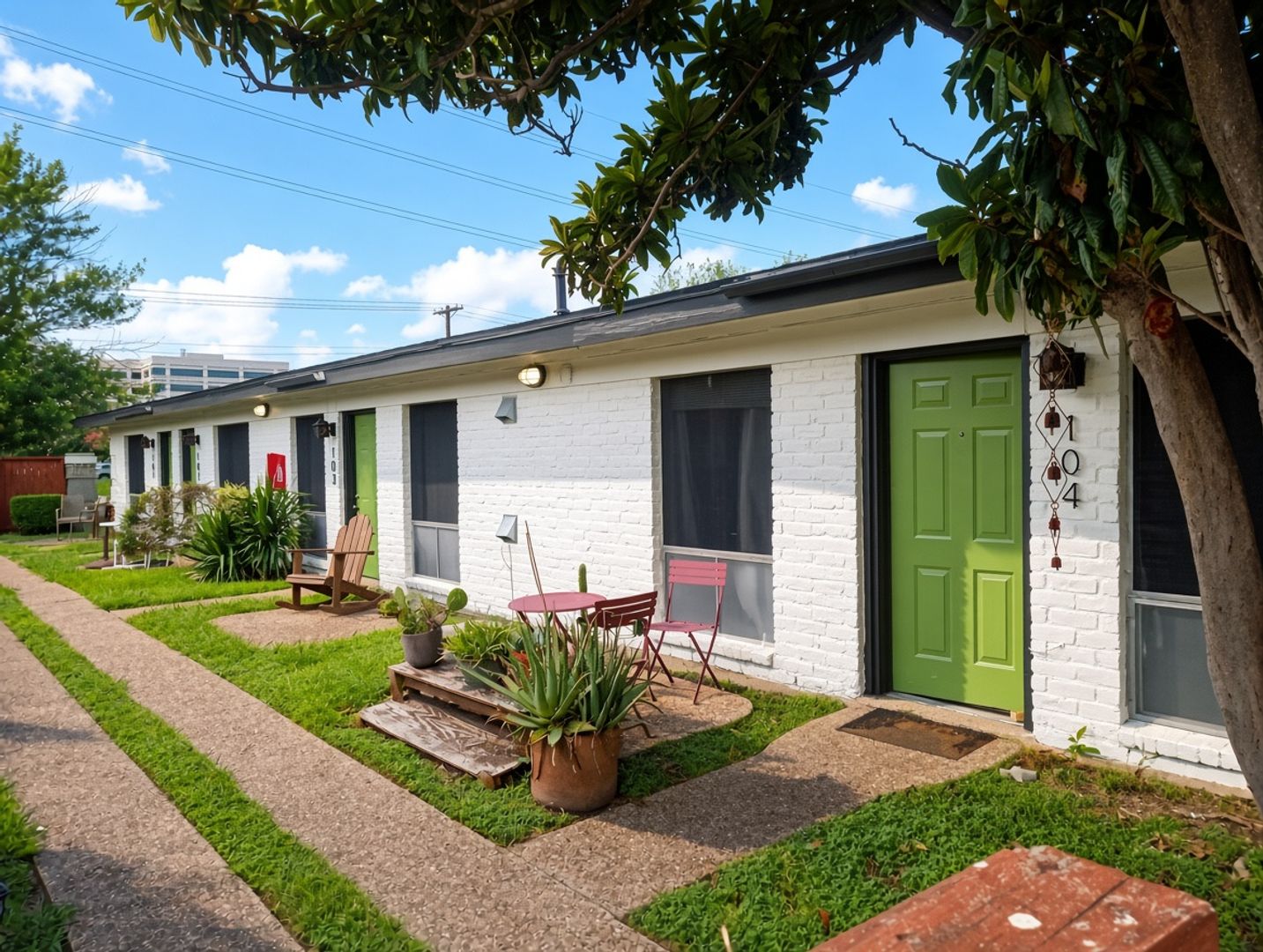 Austin Apartment: 608 W. 51 St