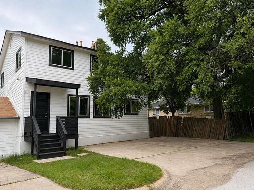 3300 Kim Ln - Gorgeous 6X6.5 Remodel Walking Distance to UT Stadium – photo 1