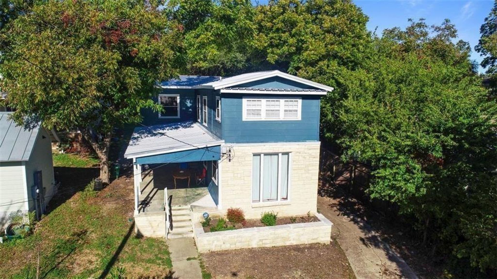 Austin House: 3306 Liberty St